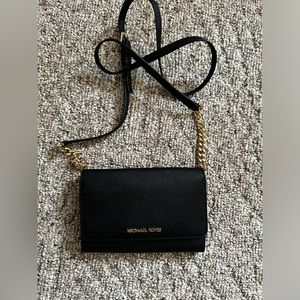 MK BLACK CROSSBODY